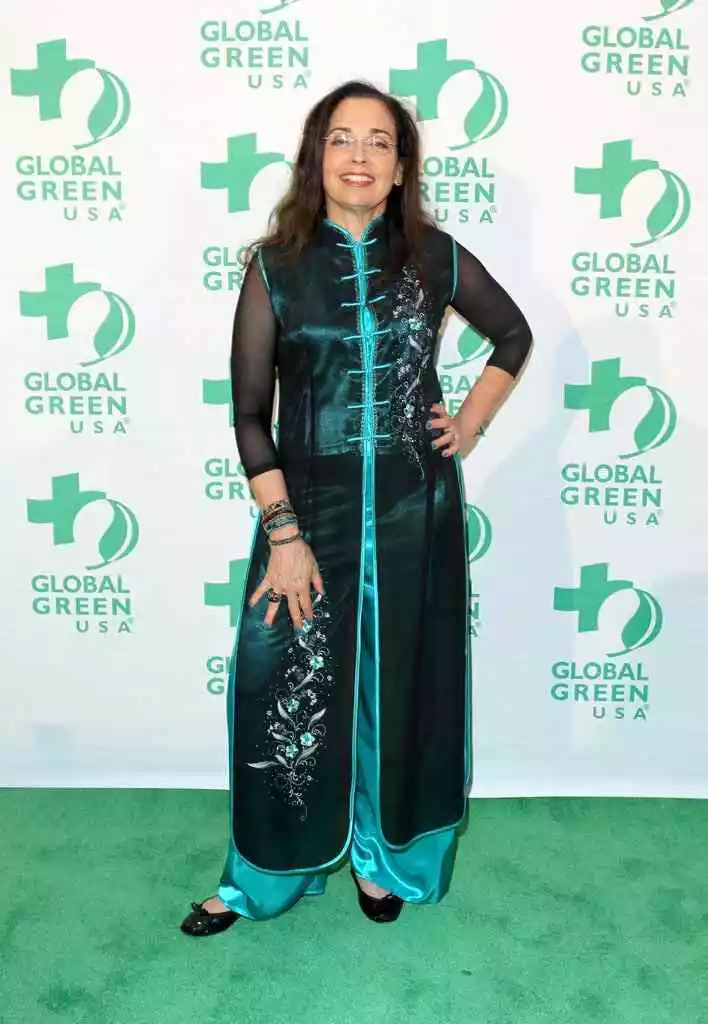 Catherine RussOff